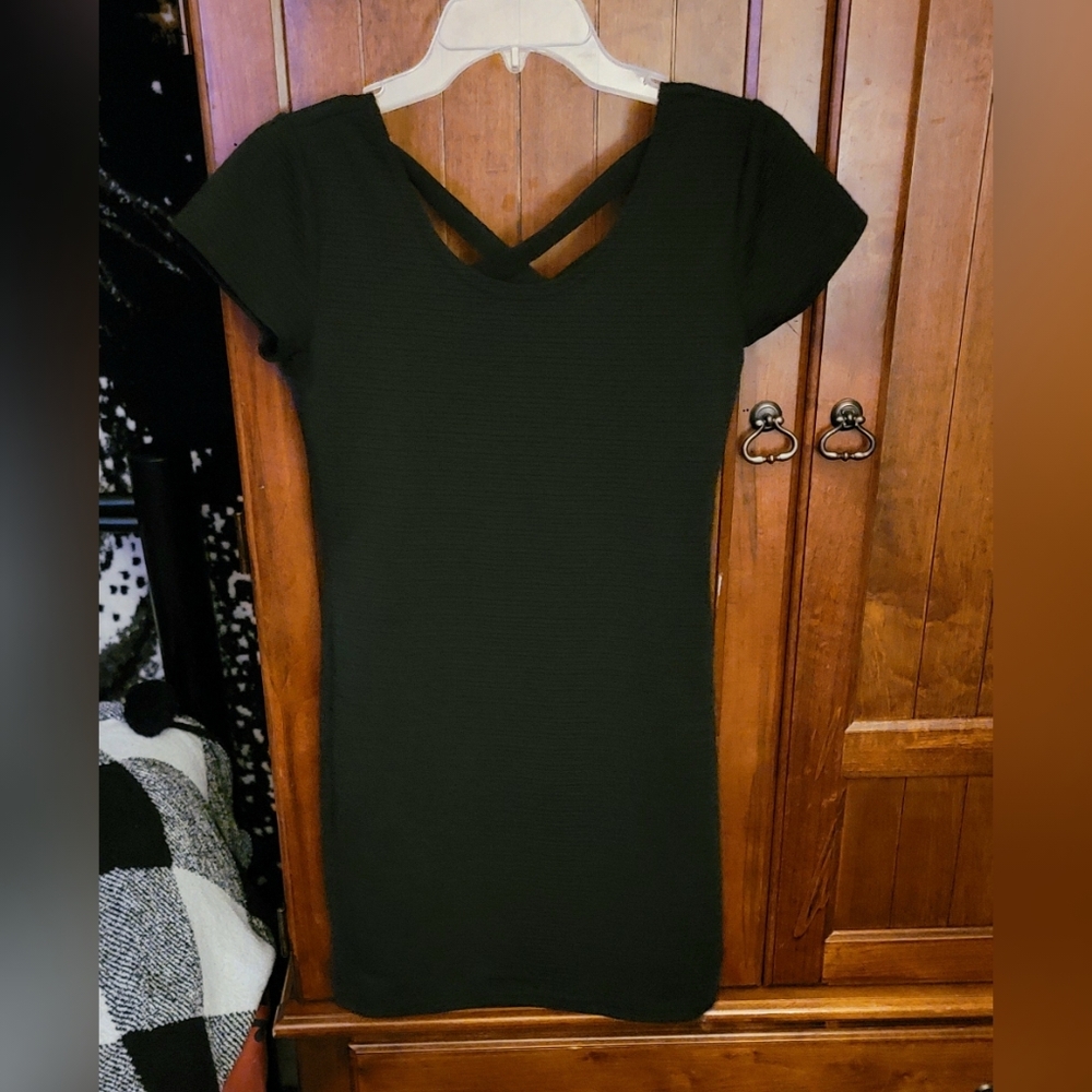 Women's Black Short Sleeve Mini Dress